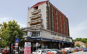 Hotel Dunav Pozarevac